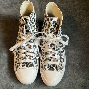 Converse Hi Top Cheetah 10 woman